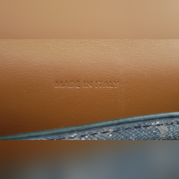 CELINE PHONE POUCH WITH FLAP IN TRIOMPHE CANVAS AND TAN LAMBSKIN - Picture 2 of 12